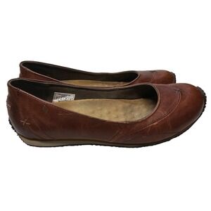 Eddie Bauer Women 8 Brown Leather Ballet Flats Rubber Toe Bumper Slip On Shoes